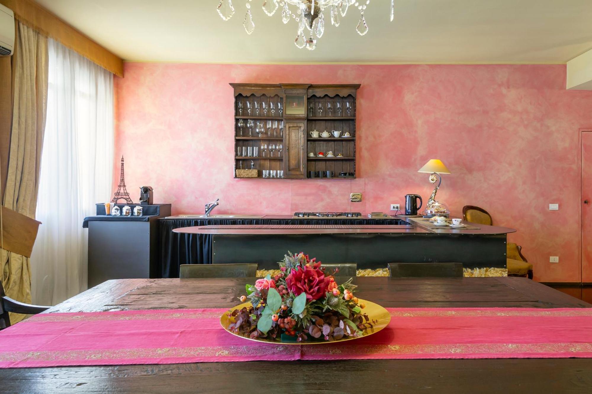 Bohemian Suite Spacious And Central Loft Bologna Bagian luar foto