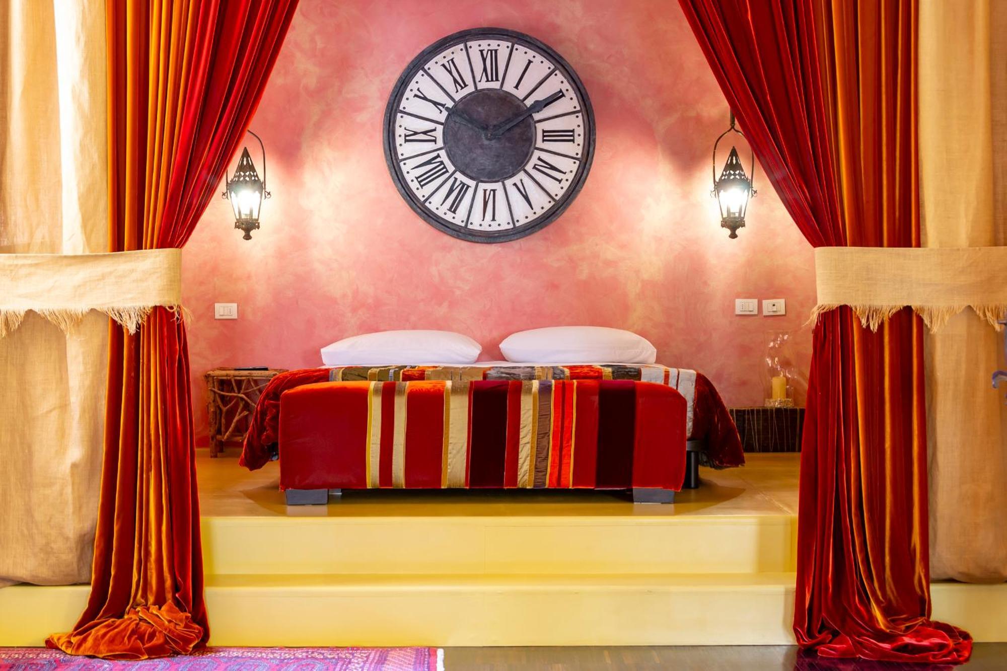 Bohemian Suite Spacious And Central Loft Bologna Bagian luar foto